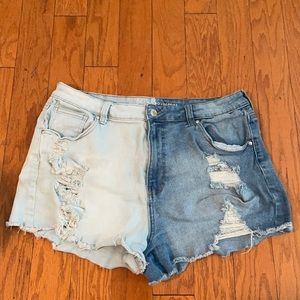 2-Tone Distressed Mid-Rise Shorts